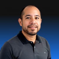 Gustavo L.