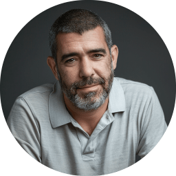 Alberto C.