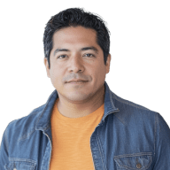 Gustavo L.