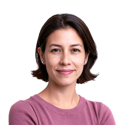 Luciana M.