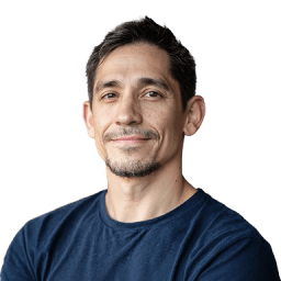 Tomás D.