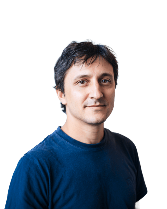 Gustavo L.